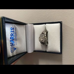 Sapphire wedding rings